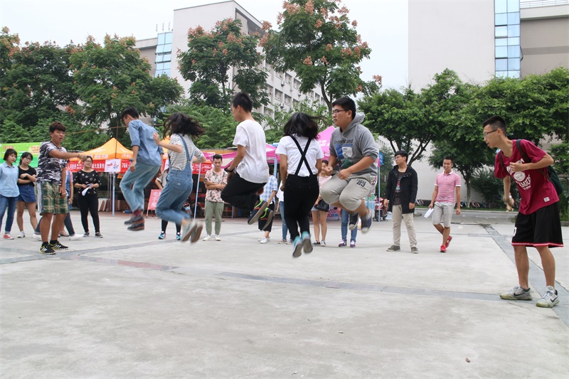 向优秀看齐——我院第二期团校培训暨第二届学生干部培训会圆满结束